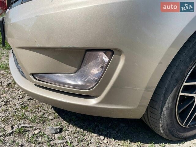 Бежевый Киа Рио, объемом двигателя 1.59 л и пробегом 180 тыс. км за 7600 $, фото 17 на Automoto.ua