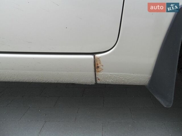 Бежевый Киа Рио, объемом двигателя 1.4 л и пробегом 227 тыс. км за 6000 $, фото 8 на Automoto.ua