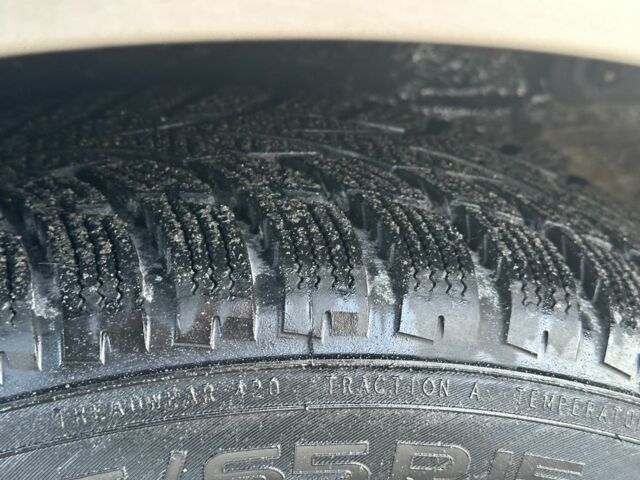 Бежевий Кіа Ріо, об'ємом двигуна 1.4 л та пробігом 187 тис. км за 5600 $, фото 14 на Automoto.ua