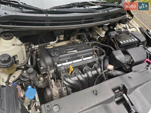 Кіа Ріо 2012 у Києві на Automoto.ua Бежевий Кіа Ріо, об'ємом двигуна 1.4 л та пробігом 337 тис. км за 6500 $, фото 24 на Automoto.ua