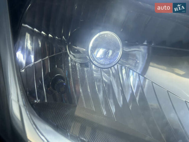 Бежевый Киа Рио, объемом двигателя 1.4 л и пробегом 187 тыс. км за 5600 $, фото 5 на Automoto.ua