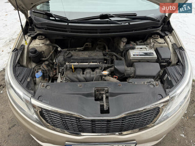 Бежевий Кіа Ріо, об'ємом двигуна 1.59 л та пробігом 122 тис. км за 8600 $, фото 33 на Automoto.ua