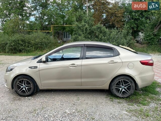 Бежевый Киа Рио, объемом двигателя 1.59 л и пробегом 180 тыс. км за 7600 $, фото 7 на Automoto.ua