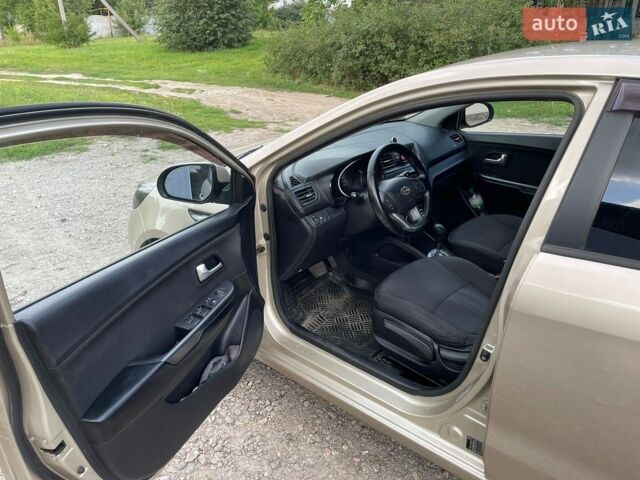 Бежевий Кіа Ріо, об'ємом двигуна 1.59 л та пробігом 180 тис. км за 7800 $, фото 20 на Automoto.ua