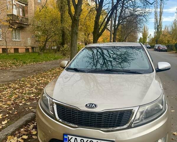 Бежевий Кіа Ріо, об'ємом двигуна 1.59 л та пробігом 192 тис. км за 7100 $, фото 5 на Automoto.ua