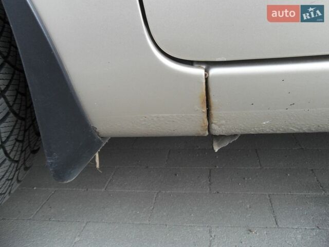 Бежевый Киа Рио, объемом двигателя 1.4 л и пробегом 227 тыс. км за 6000 $, фото 15 на Automoto.ua