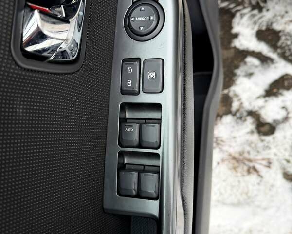 Бежевий Кіа Ріо, об'ємом двигуна 1.59 л та пробігом 122 тис. км за 8600 $, фото 28 на Automoto.ua