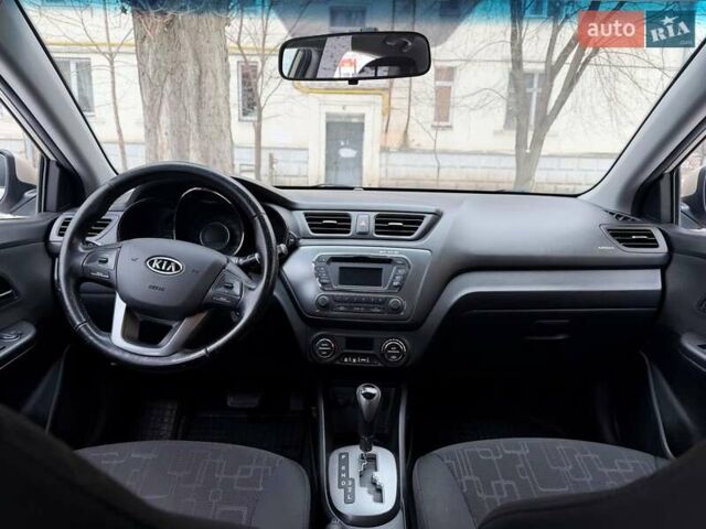 Бежевий Кіа Ріо, об'ємом двигуна 1.59 л та пробігом 122 тис. км за 8600 $, фото 27 на Automoto.ua