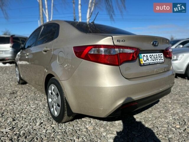Бежевий Кіа Ріо, об'ємом двигуна 1.4 л та пробігом 66 тис. км за 7500 $, фото 2 на Automoto.ua