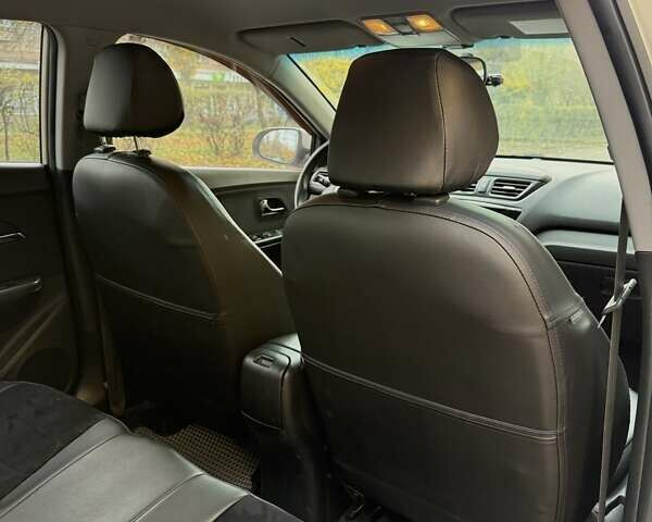 Бежевий Кіа Ріо, об'ємом двигуна 1.59 л та пробігом 192 тис. км за 7100 $, фото 10 на Automoto.ua