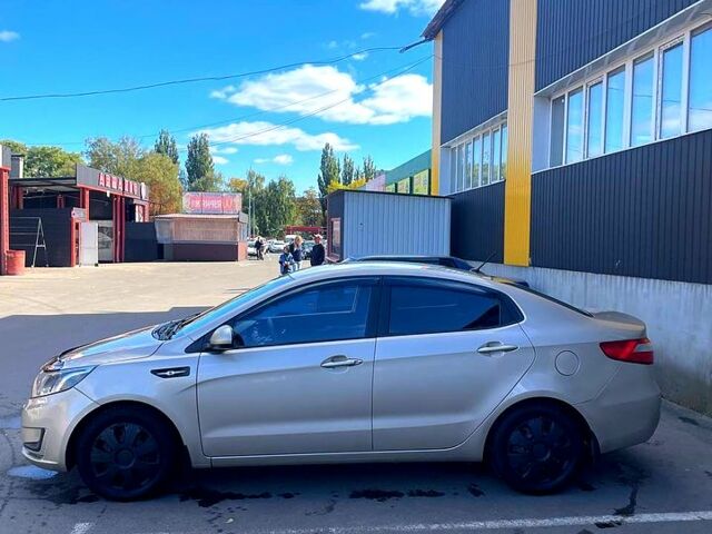 Бежевий Кіа Ріо, об'ємом двигуна 1.4 л та пробігом 126 тис. км за 7300 $, фото 9 на Automoto.ua