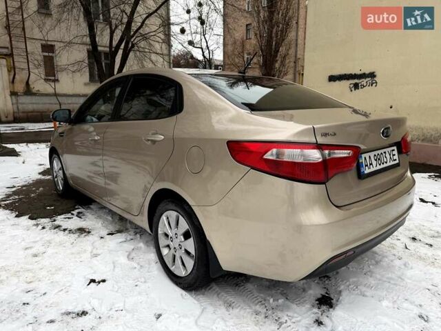 Бежевий Кіа Ріо, об'ємом двигуна 1.59 л та пробігом 122 тис. км за 8600 $, фото 3 на Automoto.ua