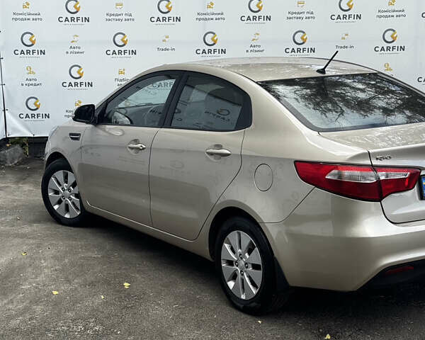 Бежевый Киа Рио, объемом двигателя 1.59 л и пробегом 122 тыс. км за 8600 $, фото 8 на Automoto.ua