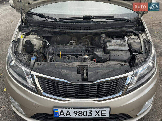 Бежевый Киа Рио, объемом двигателя 1.59 л и пробегом 122 тыс. км за 8600 $, фото 13 на Automoto.ua