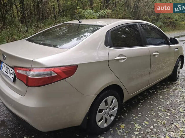 Бежевый Киа Рио, объемом двигателя 1.4 л и пробегом 187 тыс. км за 6550 $, фото 3 на Automoto.ua