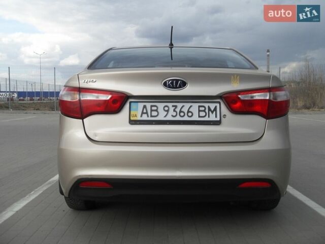 Бежевый Киа Рио, объемом двигателя 1.4 л и пробегом 227 тыс. км за 6000 $, фото 3 на Automoto.ua