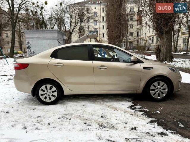 Бежевий Кіа Ріо, об'ємом двигуна 1.59 л та пробігом 122 тис. км за 8600 $, фото 6 на Automoto.ua