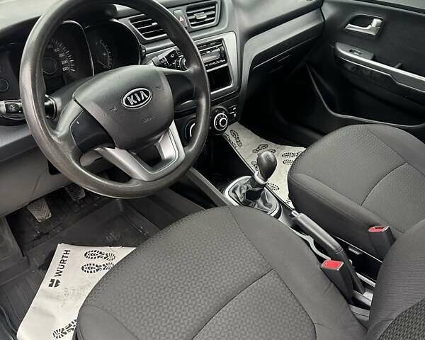 Бежевый Киа Рио, объемом двигателя 1.4 л и пробегом 66 тыс. км за 7700 $, фото 19 на Automoto.ua