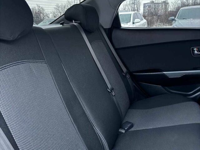 Бежевий Кіа Ріо, об'ємом двигуна 1.6 л та пробігом 162 тис. км за 5999 $, фото 17 на Automoto.ua