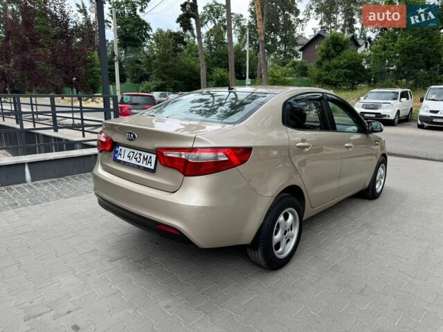 Бежевий Кіа Ріо, об'ємом двигуна 1.59 л та пробігом 220 тис. км за 7300 $, фото 5 на Automoto.ua