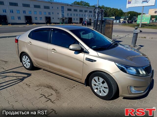 Бежевый Киа Рио, объемом двигателя 1.6 л и пробегом 295 тыс. км за 6700 $, фото 4 на Automoto.ua