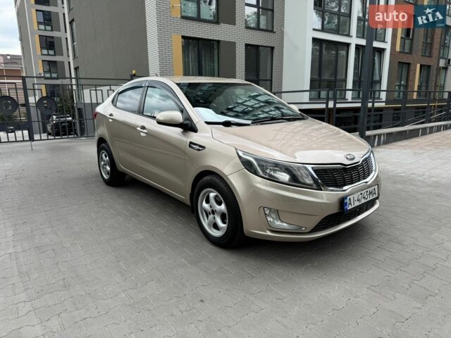 Бежевий Кіа Ріо, об'ємом двигуна 1.59 л та пробігом 220 тис. км за 7300 $, фото 4 на Automoto.ua