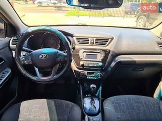 Бежевый Киа Рио, объемом двигателя 1.6 л и пробегом 142 тыс. км за 9500 $, фото 8 на Automoto.ua
