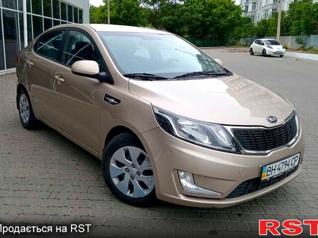 Бежевый Киа Рио, объемом двигателя 1.4 л и пробегом 160 тыс. км за 10600 $, фото 1 на Automoto.ua