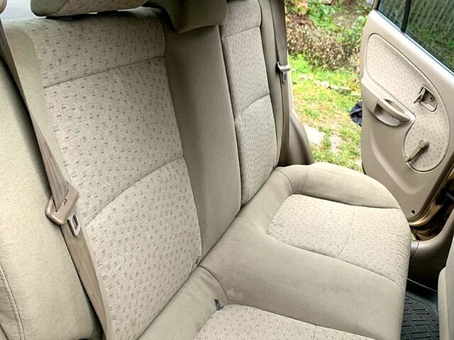 Бежевый Киа Рио, объемом двигателя 1.3 л и пробегом 267 тыс. км за 2500 $, фото 11 на Automoto.ua