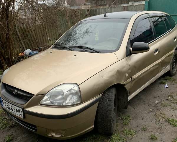 Бежевый Киа Рио, объемом двигателя 1.34 л и пробегом 270 тыс. км за 2500 $, фото 4 на Automoto.ua
