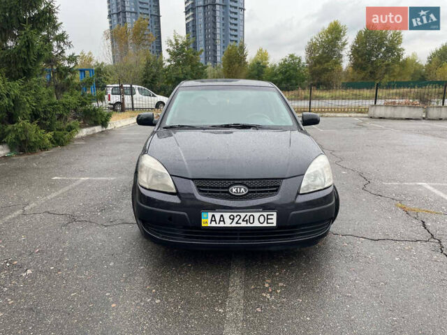 Киа Рио 2005 в Корсунь-Шевченковском на Automoto.ua Черный Киа Рио, объемом двигателя 1.4 л и пробегом 265 тыс. км за 3700 $, фото 2 на Automoto.ua