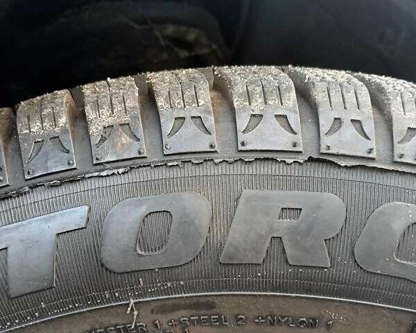 Черный Киа Рио, объемом двигателя 1.4 л и пробегом 297 тыс. км за 4500 $, фото 8 на Automoto.ua