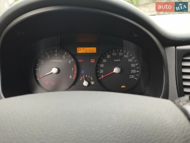 Черный Киа Рио, объемом двигателя 1.4 л и пробегом 110 тыс. км за 5999 $, фото 6 на Automoto.ua