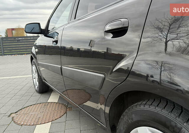 Черный Киа Рио, объемом двигателя 1.4 л и пробегом 151 тыс. км за 4000 $, фото 9 на Automoto.ua