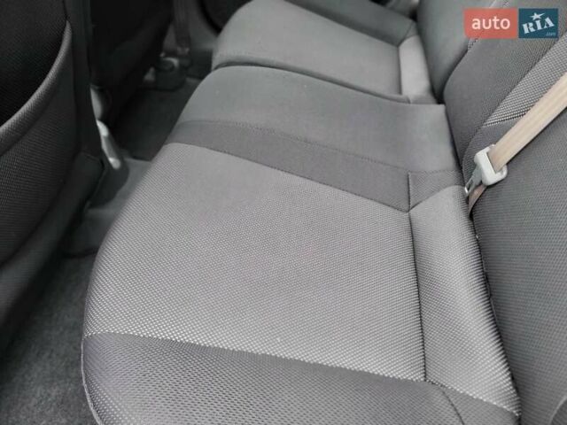 Черный Киа Рио, объемом двигателя 1.4 л и пробегом 184 тыс. км за 4999 $, фото 40 на Automoto.ua