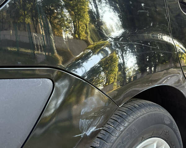 Чорний Кіа Ріо, об'ємом двигуна 1.4 л та пробігом 215 тис. км за 6200 $, фото 1 на Automoto.ua