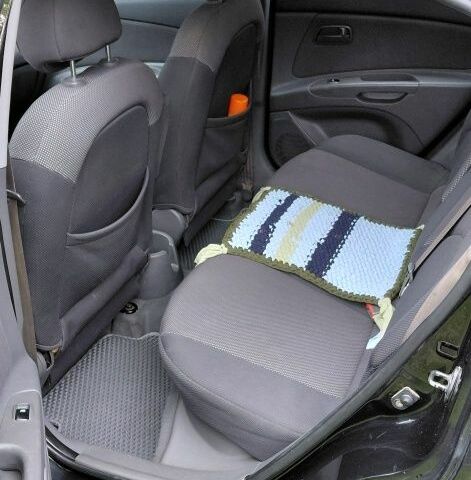 Черный Киа Рио, объемом двигателя 0 л и пробегом 292 тыс. км за 4500 $, фото 7 на Automoto.ua