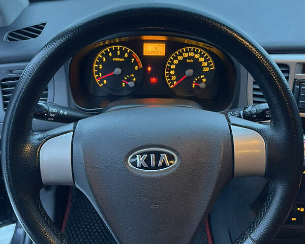 Черный Киа Рио, объемом двигателя 1.6 л и пробегом 233 тыс. км за 4199 $, фото 16 на Automoto.ua