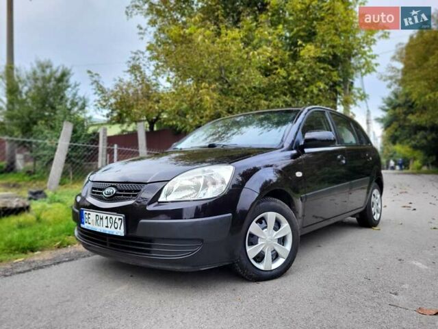 Черный Киа Рио, объемом двигателя 1.4 л и пробегом 184 тыс. км за 4999 $, фото 13 на Automoto.ua