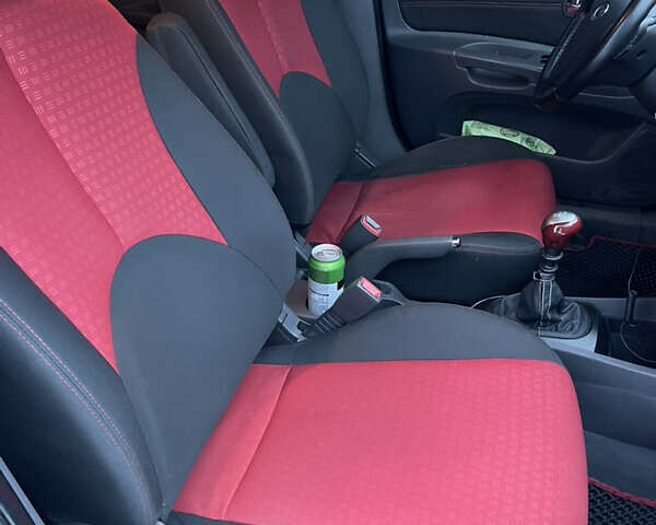 Черный Киа Рио, объемом двигателя 1.6 л и пробегом 233 тыс. км за 4199 $, фото 24 на Automoto.ua