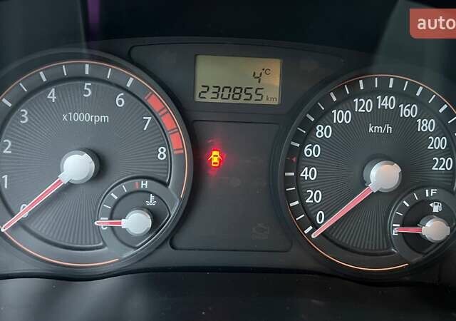 Черный Киа Рио, объемом двигателя 1.6 л и пробегом 230 тыс. км за 4900 $, фото 17 на Automoto.ua