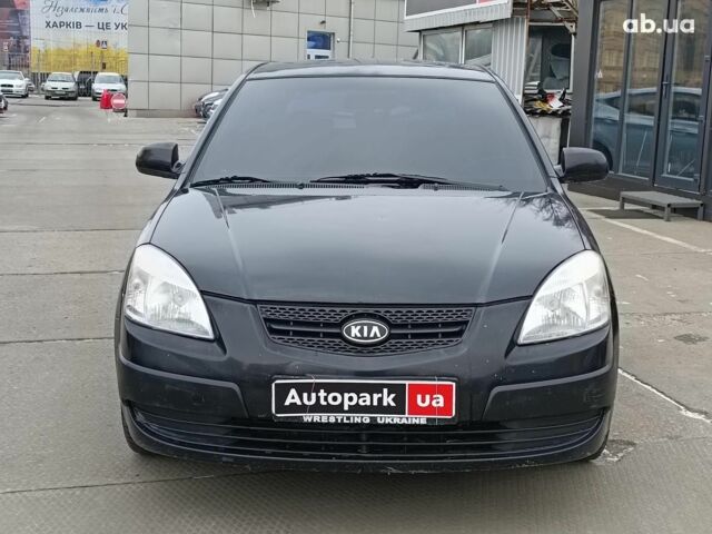 Черный Киа Рио, объемом двигателя 1.4 л и пробегом 274 тыс. км за 5290 $, фото 1 на Automoto.ua