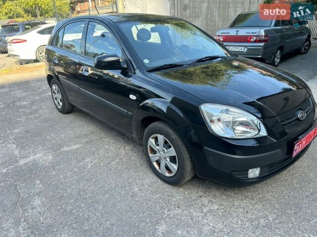 Черный Киа Рио, объемом двигателя 1.4 л и пробегом 167 тыс. км за 5200 $, фото 1 на Automoto.ua