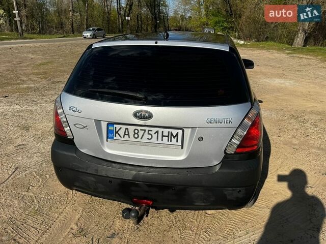Черный Киа Рио, объемом двигателя 1.4 л и пробегом 103 тыс. км за 3400 $, фото 13 на Automoto.ua
