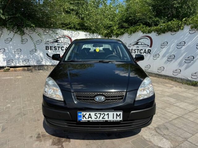 Черный Киа Рио, объемом двигателя 1.4 л и пробегом 160 тыс. км за 5993 $, фото 4 на Automoto.ua