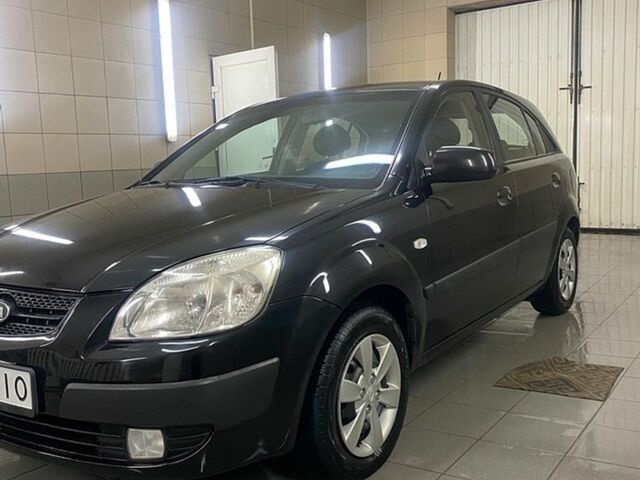 Чорний Кіа Ріо, об'ємом двигуна 1.49 л та пробігом 241 тис. км за 4350 $, фото 19 на Automoto.ua