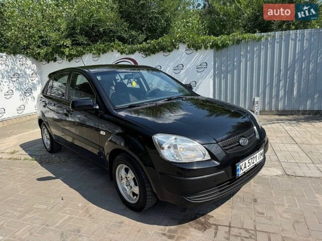 Чорний Кіа Ріо, об'ємом двигуна 1.4 л та пробігом 180 тис. км за 5999 $, фото 16 на Automoto.ua
