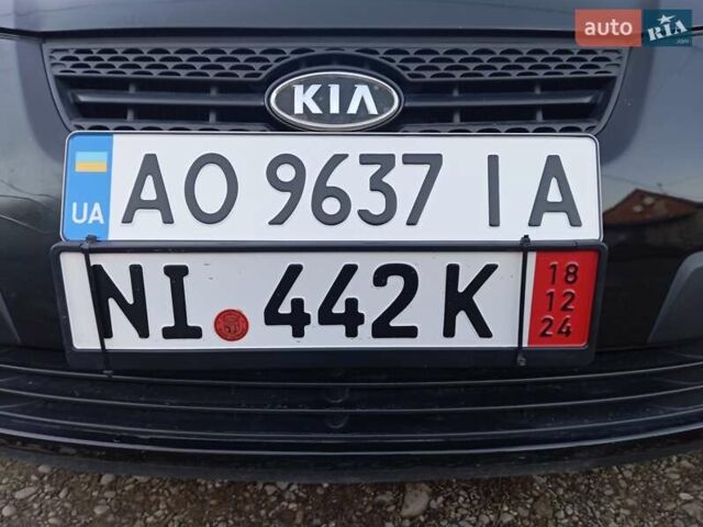 Черный Киа Рио, объемом двигателя 1.4 л и пробегом 201 тыс. км за 4699 $, фото 6 на Automoto.ua
