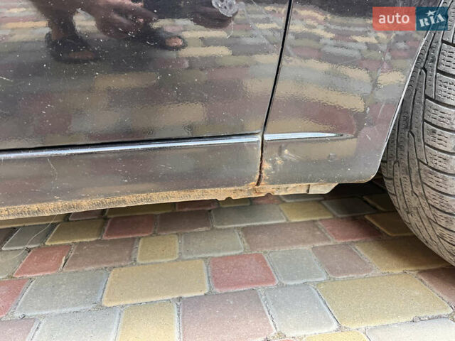 Черный Киа Рио, объемом двигателя 1.4 л и пробегом 174 тыс. км за 4200 $, фото 13 на Automoto.ua