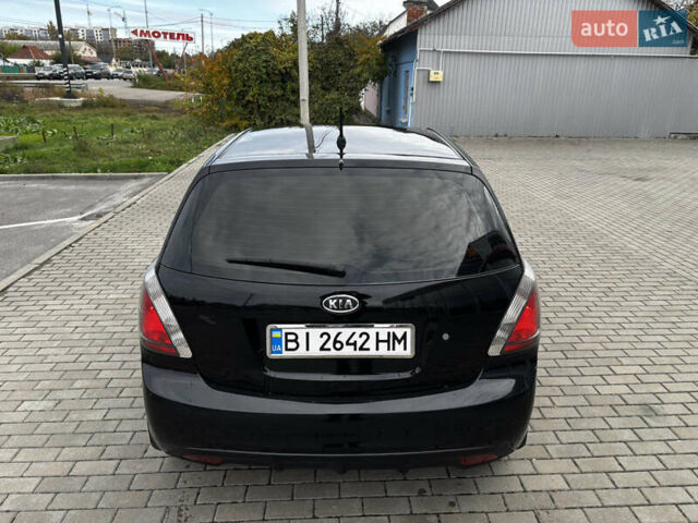 Черный Киа Рио, объемом двигателя 1.4 л и пробегом 172 тыс. км за 5700 $, фото 6 на Automoto.ua